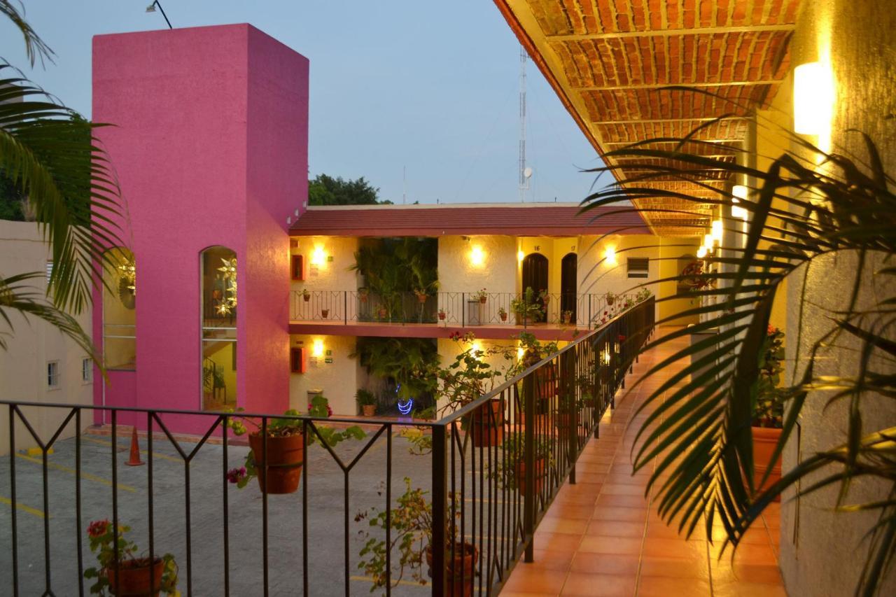 Hotel Villa Del Sol Expo Guadalajara Dış mekan fotoğraf