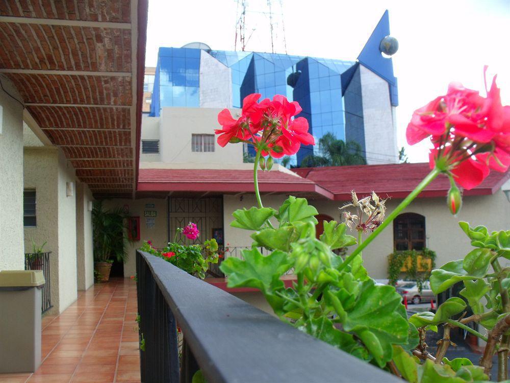 Hotel Villa Del Sol Expo Guadalajara Dış mekan fotoğraf