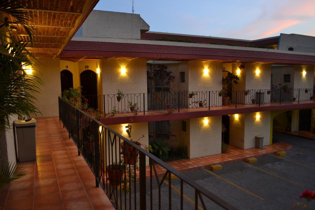 Hotel Villa Del Sol Expo Guadalajara Dış mekan fotoğraf